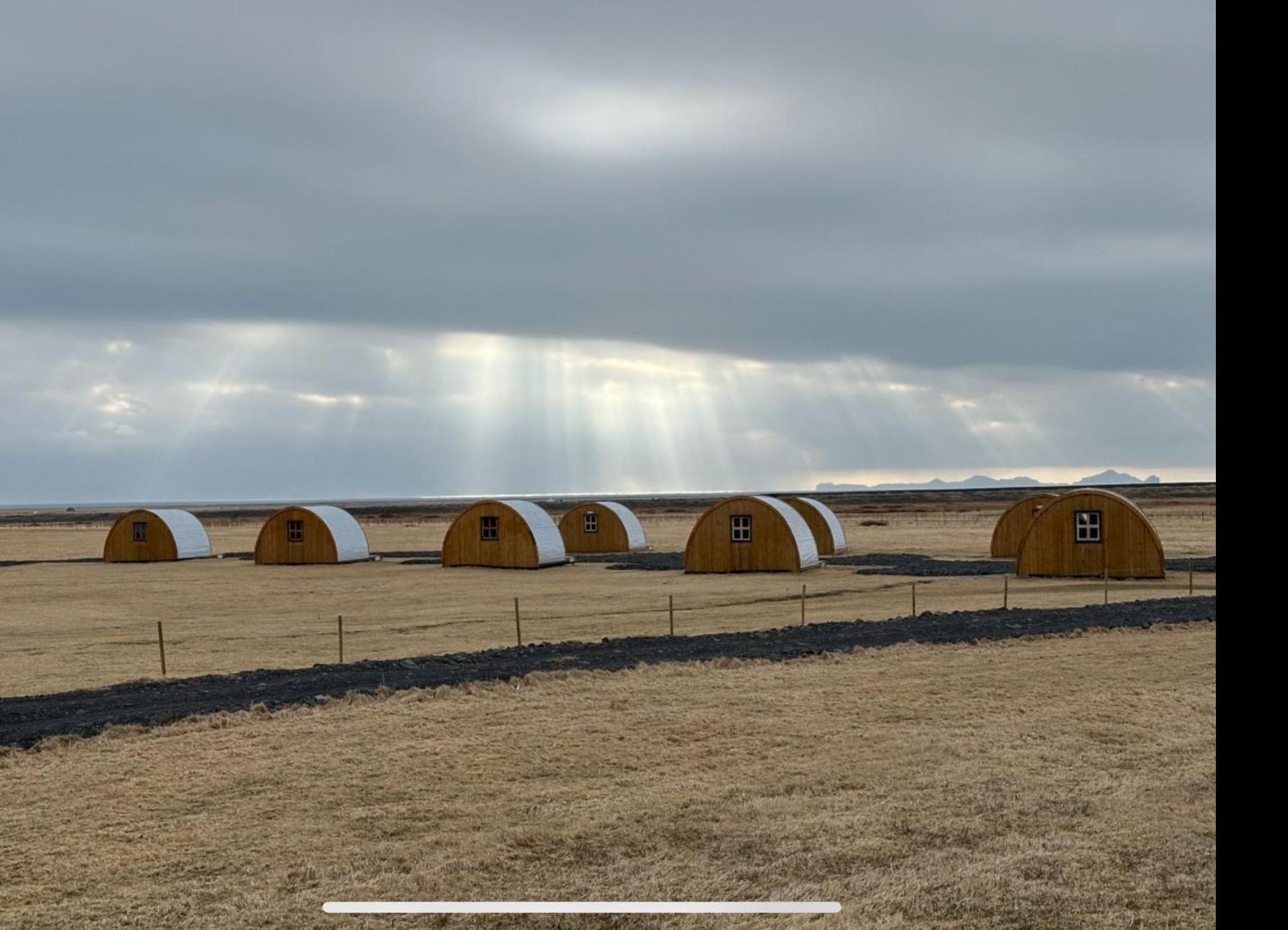Starlight Camping Pods Hvolsvöllur المظهر الخارجي الصورة